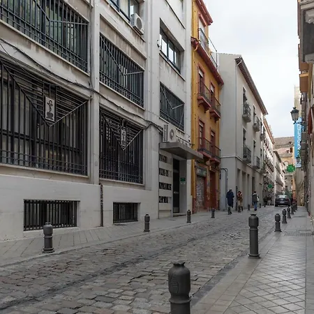 Apartamento San Jerónimo 17 *